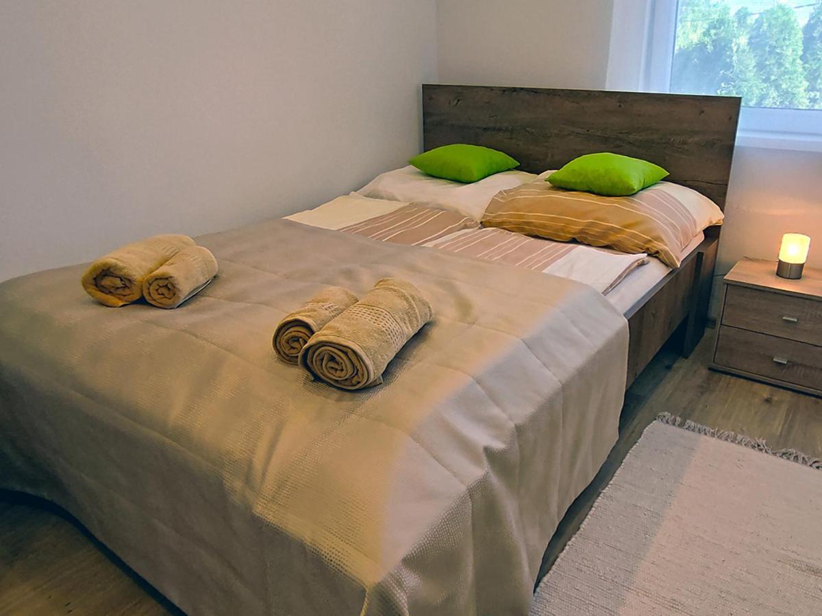White Stone Apartman Hajdúszoboszló 外观 照片