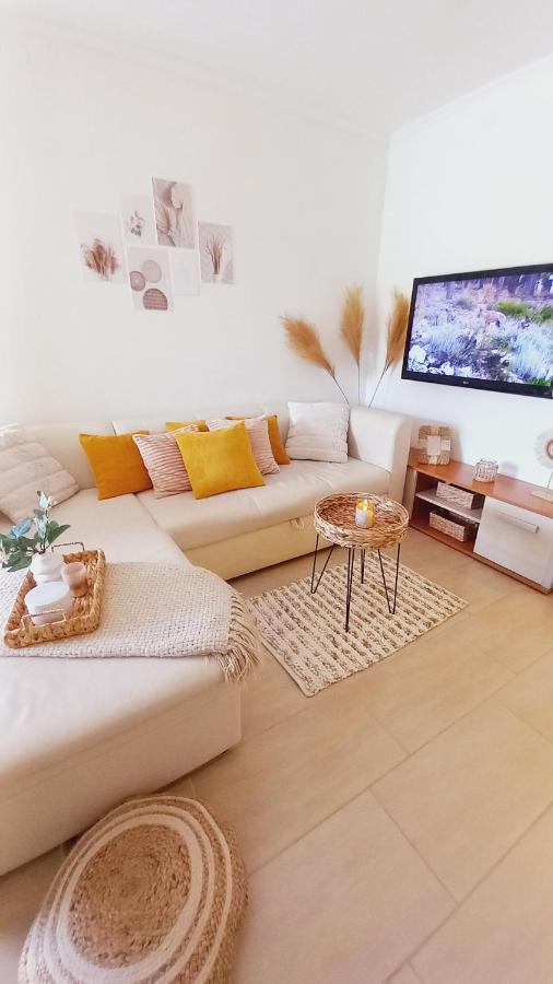 White Stone Apartman Hajdúszoboszló 外观 照片